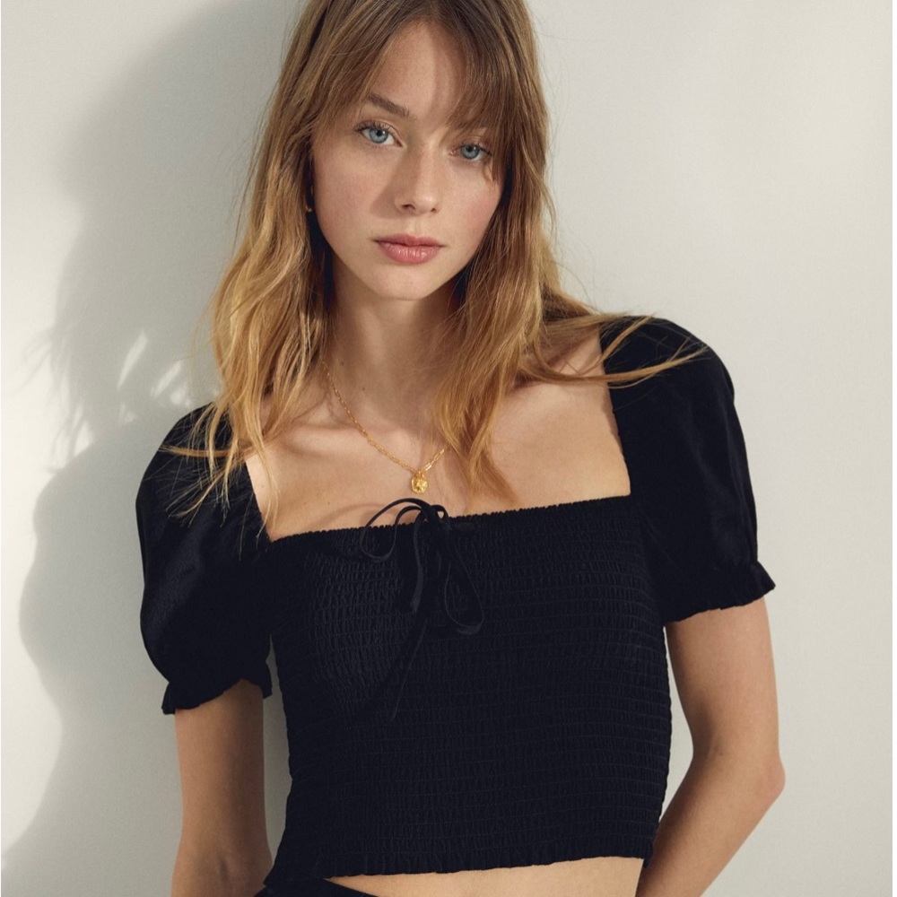 Aritzia Wilfred smocked blouse.